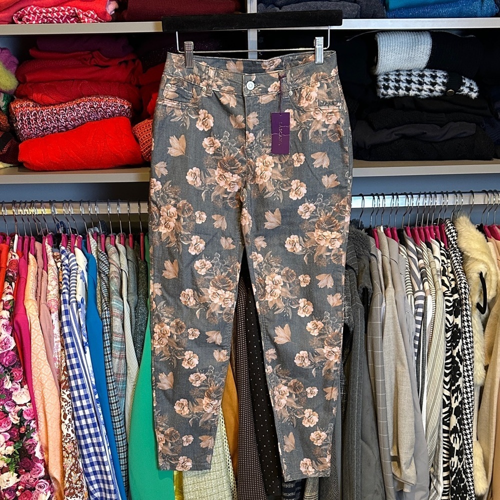 Lascana gray/coral floral 4 pocket pants size 6 NWT